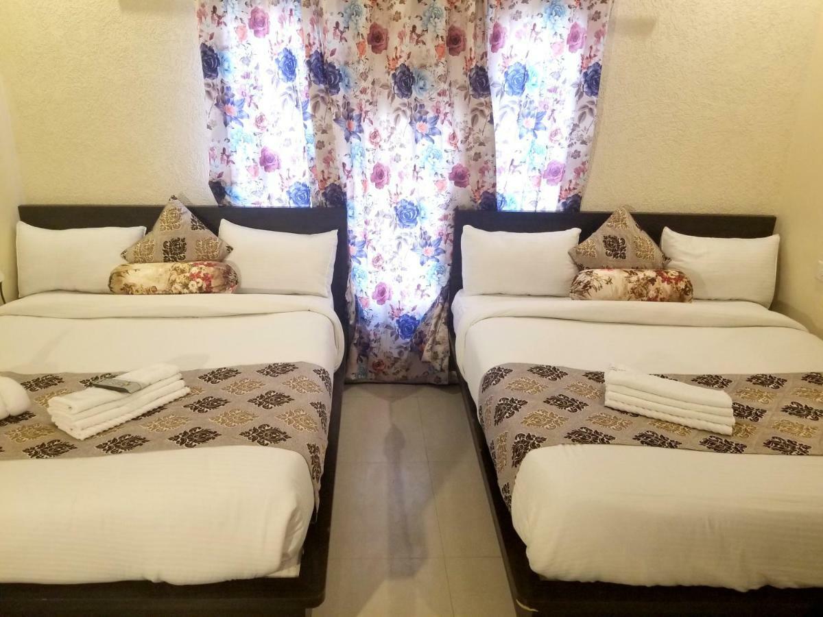 Hotel Krishna'S Near Golden Temple Amritsar Exteriör bild